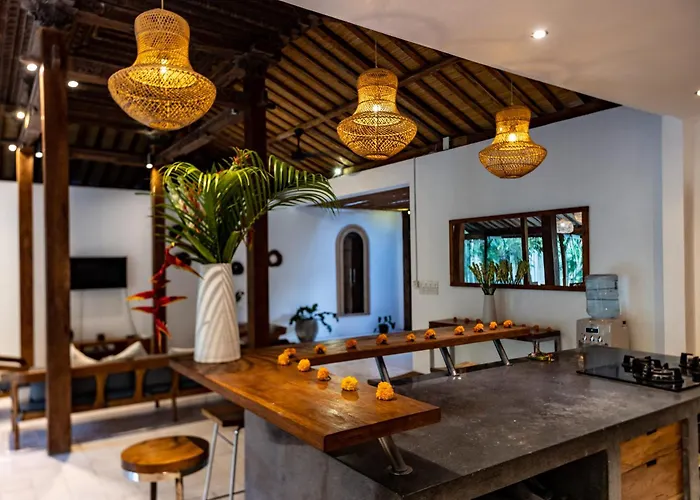 Villa Daya *